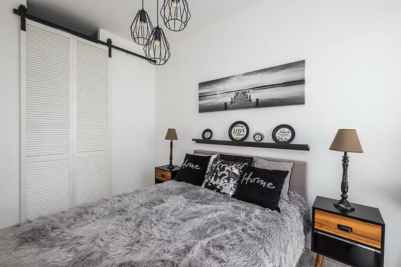Good Time Apartment Warsaw Vista